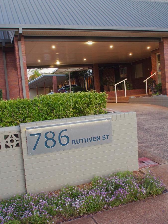 Ruthven Street Motor Inn Toowoomba Εξωτερικό φωτογραφία